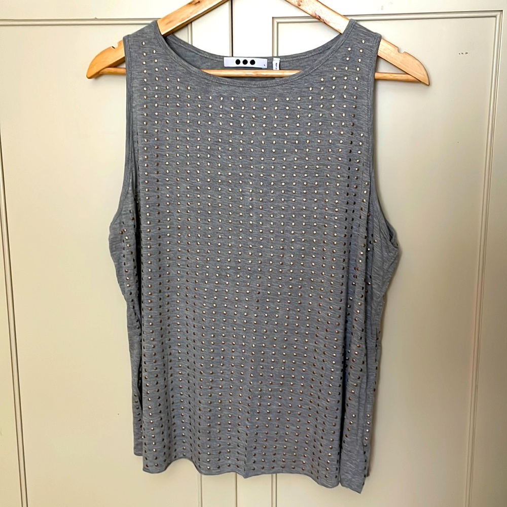 Three Dots Gray Tank-large- with metal studs!!